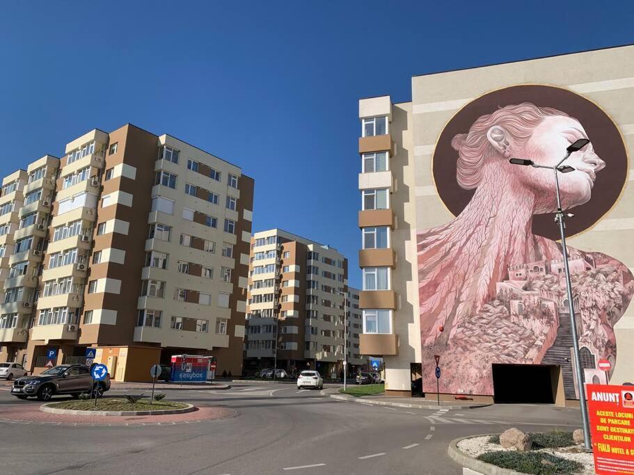 Lovely Bacau 1 Bedroom Apartment Dış mekan fotoğraf